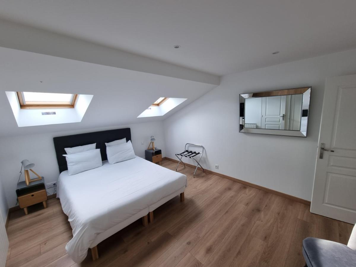 Le Castel Guesthouse Bayeux Zewnętrze zdjęcie