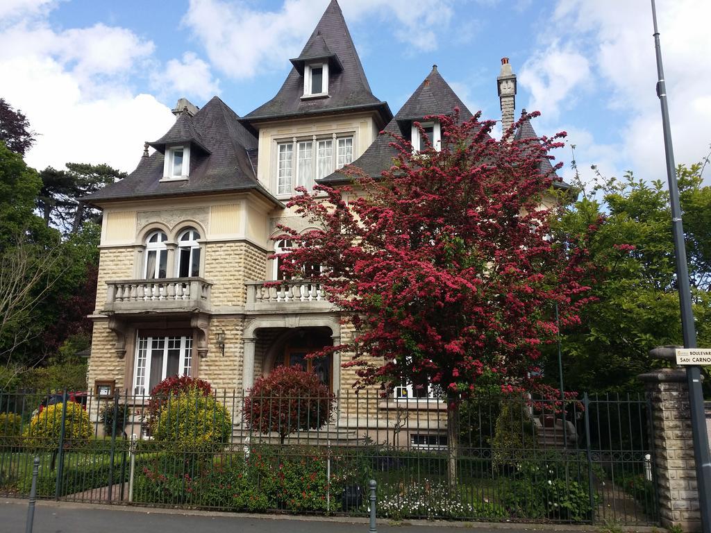 Le Castel Guesthouse Bayeux Zewnętrze zdjęcie