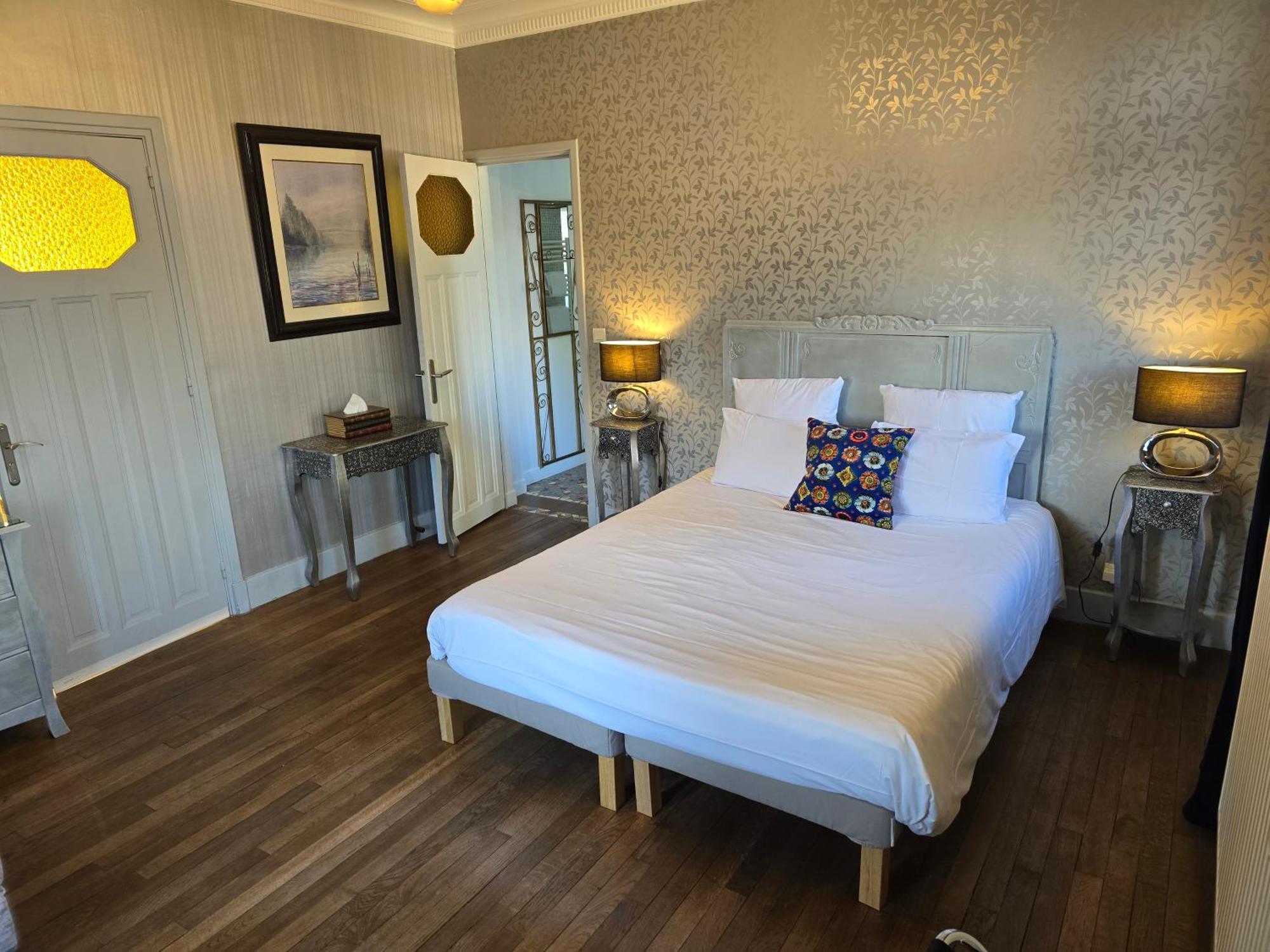 Le Castel Guesthouse Bayeux Pokój zdjęcie