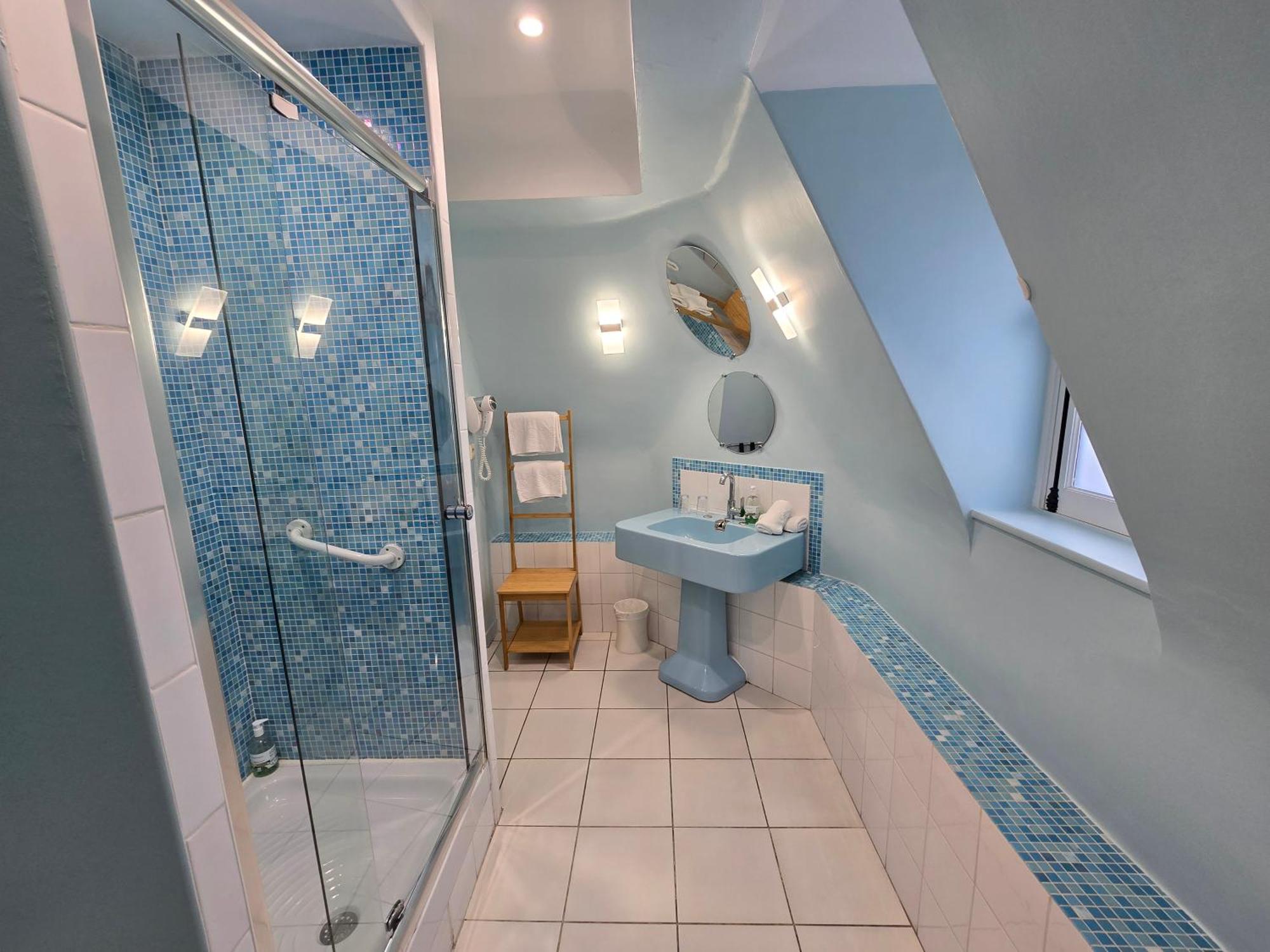 Le Castel Guesthouse Bayeux Zewnętrze zdjęcie
