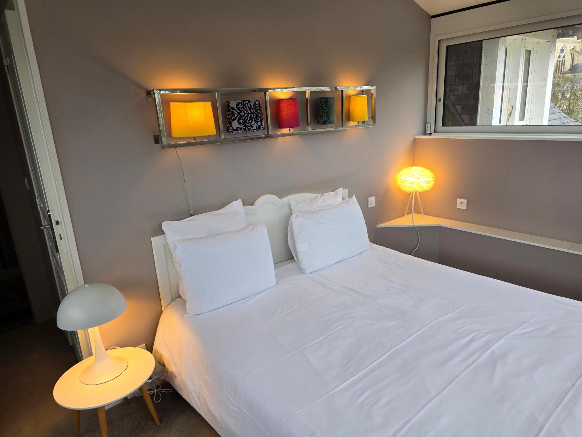 Le Castel Guesthouse Bayeux Zewnętrze zdjęcie